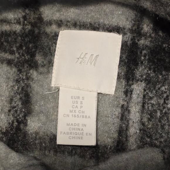 H&M Womens Small Flannel Plaid Blue Gray Cyan Button Up Closure Wooly Texture - Picture 5 of 9